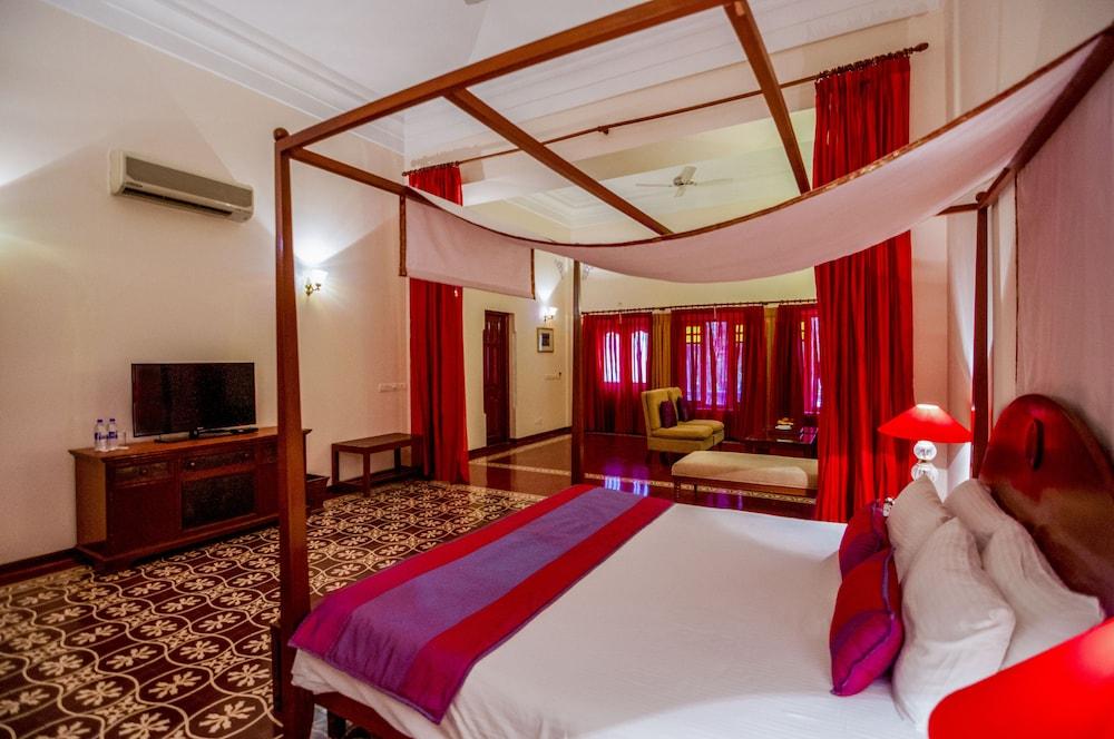Taj Usha Kiran Palace, Gwalijar Zewnętrze zdjęcie